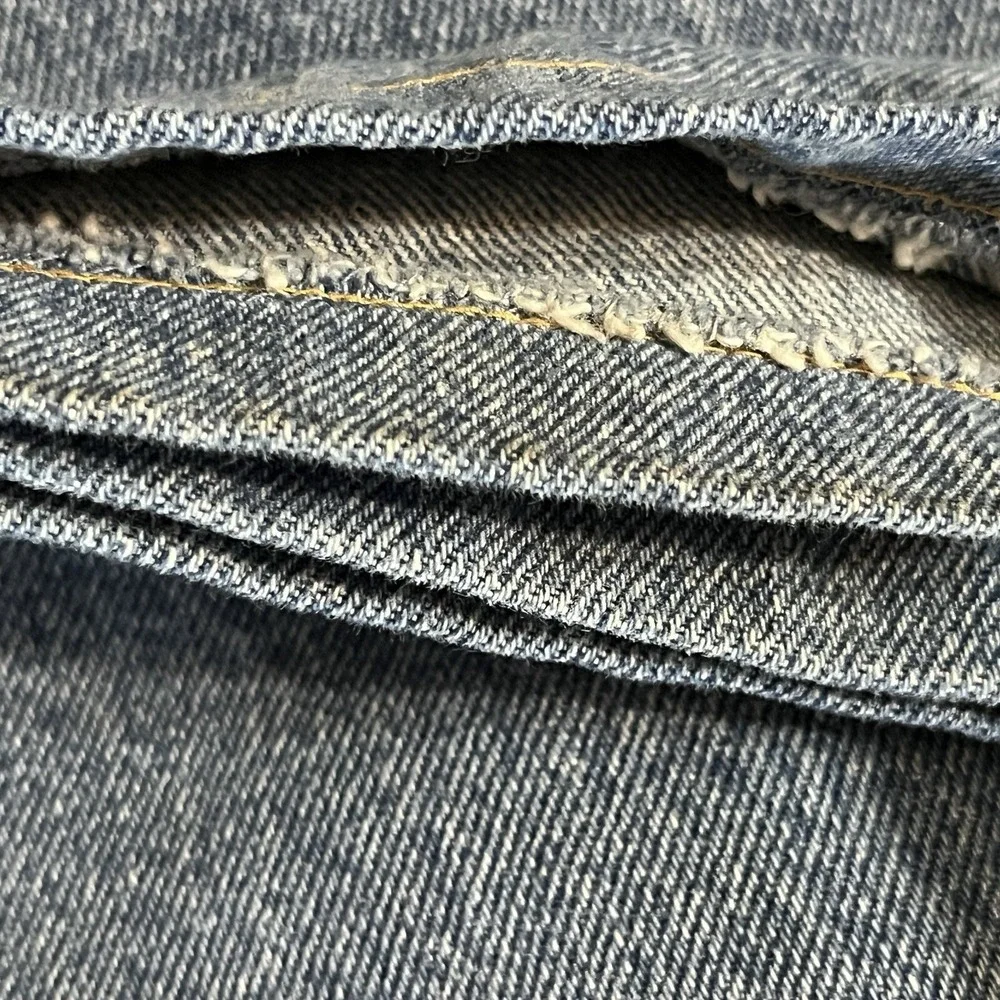 Vintage Levis 550‎ Jeans Mens 36X31 Blue Relaxed Tapered Medium Denim *Hemmed*